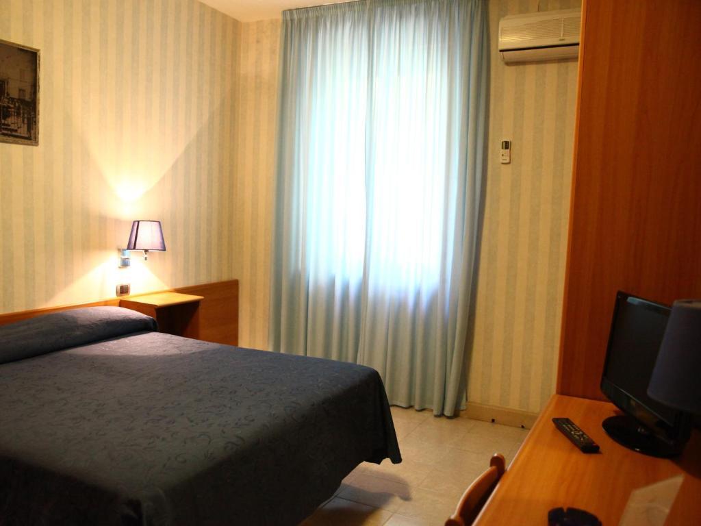 Hotel Pineta Cagli Ruang foto